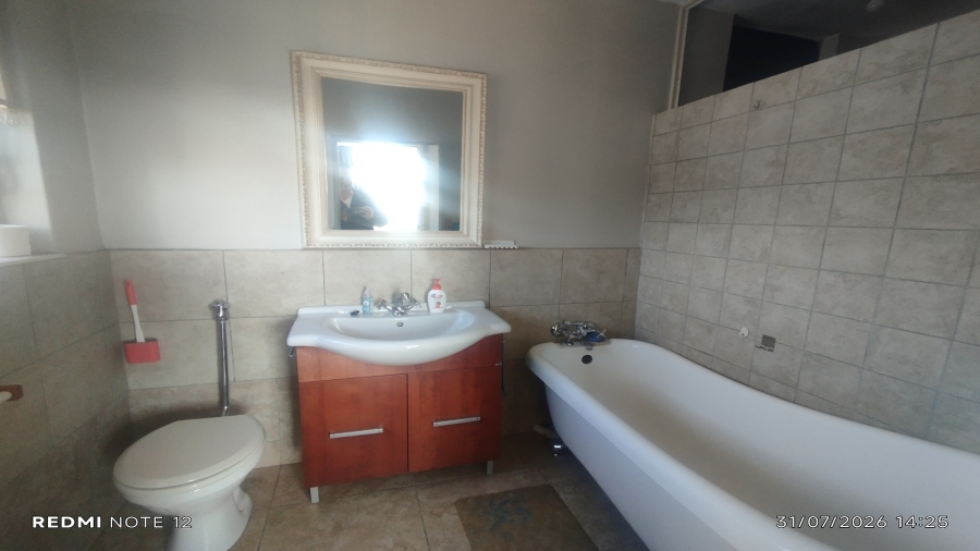 3 Bedroom Property for Sale in Three Rivers Gauteng