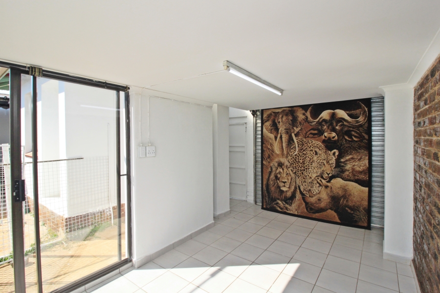 3 Bedroom Property for Sale in Wychwood Gauteng