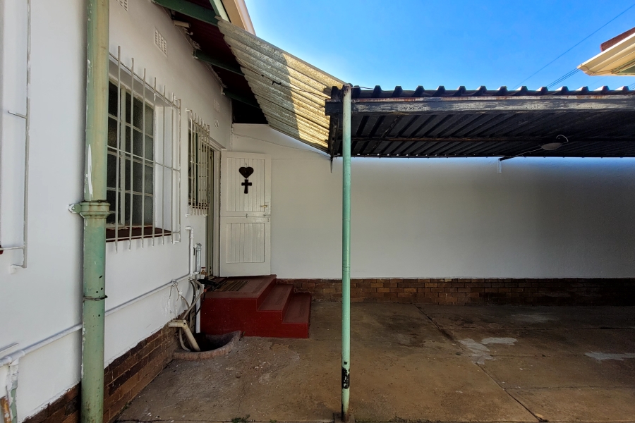 3 Bedroom Property for Sale in Wychwood Gauteng