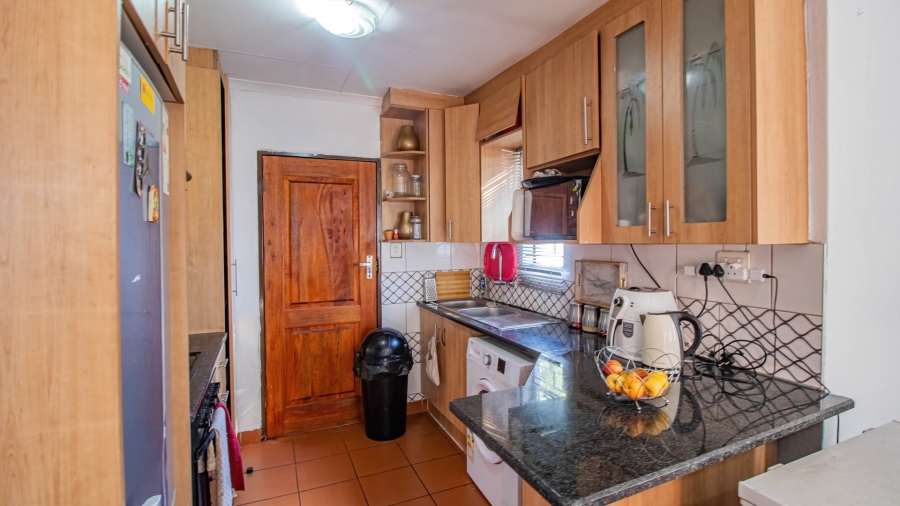 3 Bedroom Property for Sale in Albertsdal Gauteng