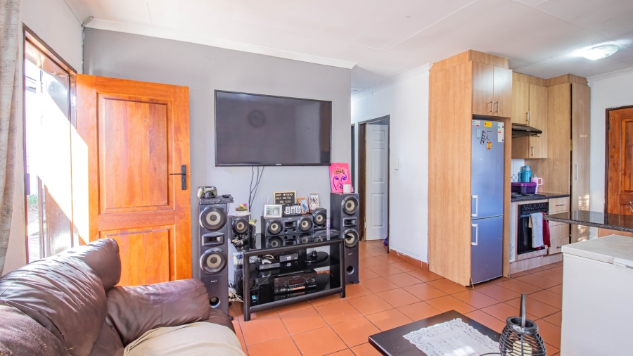 3 Bedroom Property for Sale in Albertsdal Gauteng