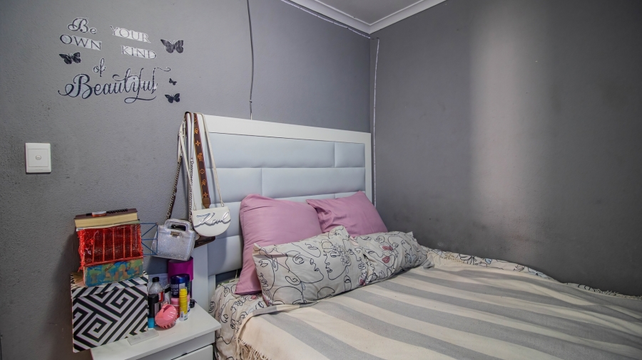 3 Bedroom Property for Sale in Albertsdal Gauteng