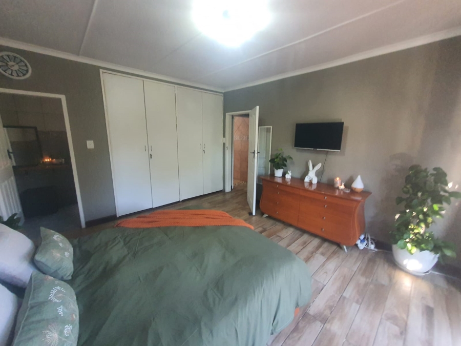 4 Bedroom Property for Sale in Randhart Gauteng