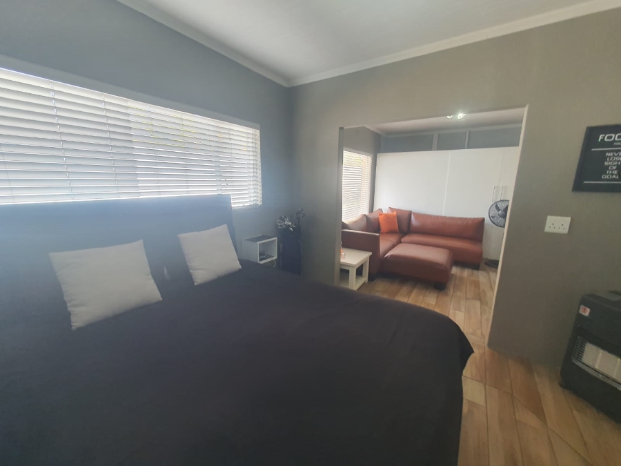 4 Bedroom Property for Sale in Randhart Gauteng
