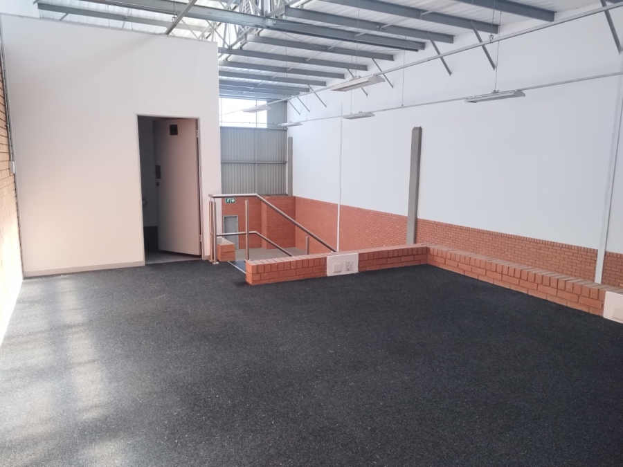To Let Commercial Property for Rent in Longlake Gauteng