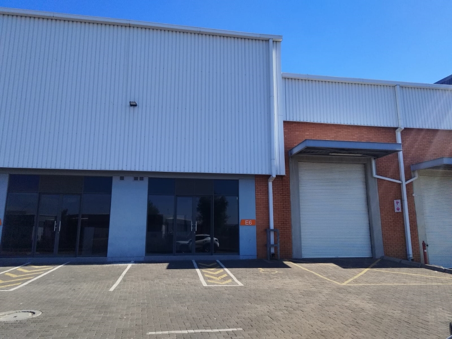To Let Commercial Property for Rent in Longlake Gauteng