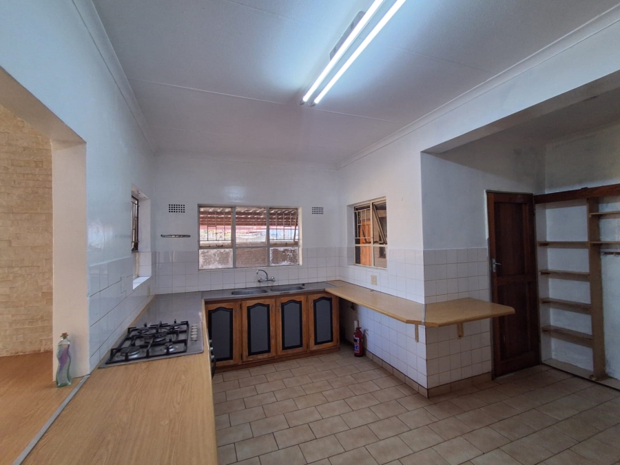 4 Bedroom Property for Sale in Carletonville Central Gauteng