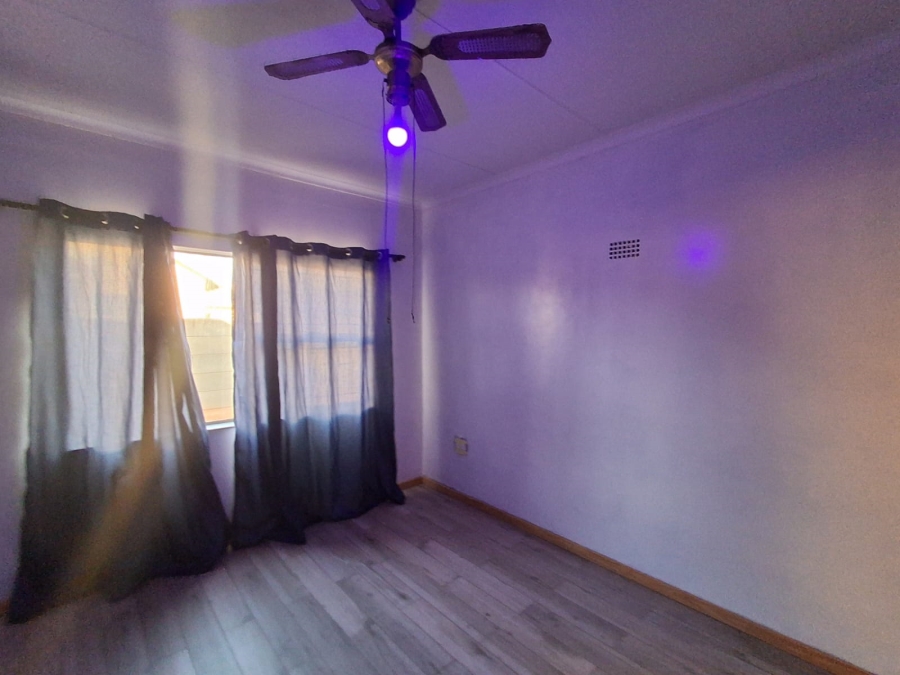 4 Bedroom Property for Sale in Carletonville Central Gauteng