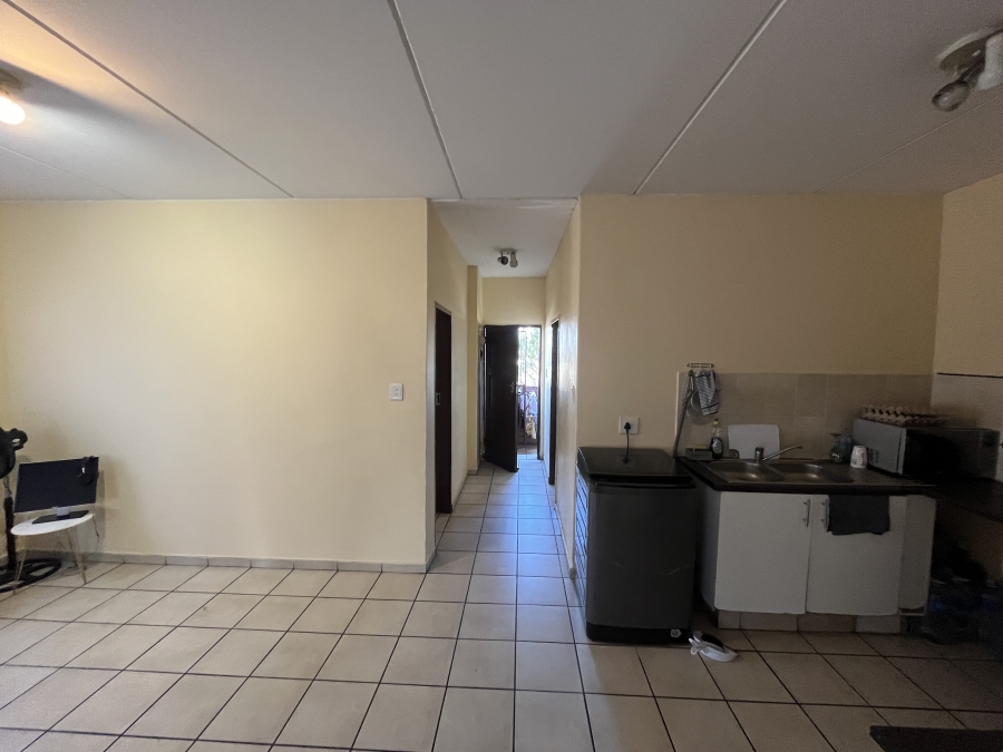 2 Bedroom Property for Sale in Halfway Gardens Gauteng