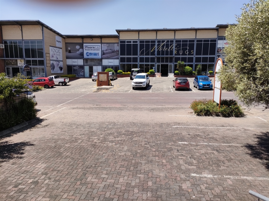 To Let Commercial Property for Rent in North Riding Gauteng