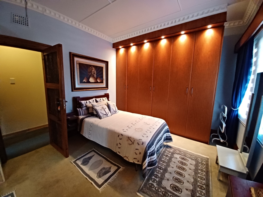 4 Bedroom Property for Sale in Vanderbijlpark SW 5 Gauteng