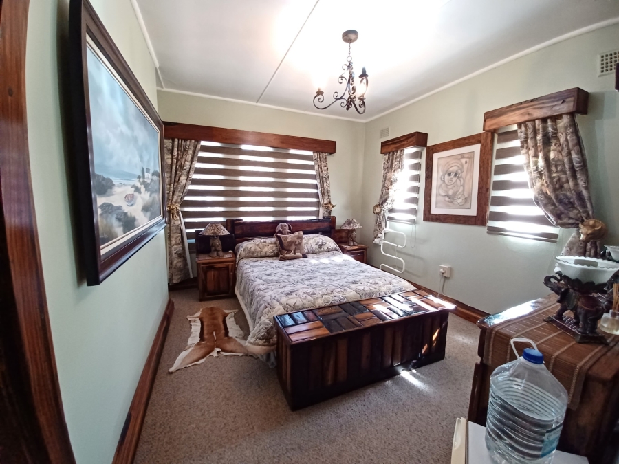 4 Bedroom Property for Sale in Vanderbijlpark SW 5 Gauteng
