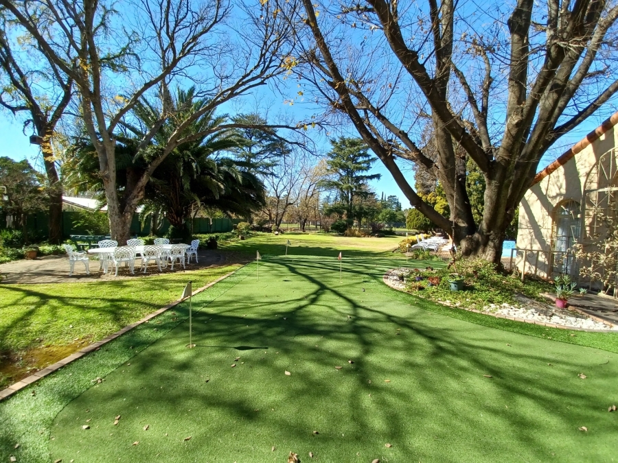 4 Bedroom Property for Sale in Vanderbijlpark SW 5 Gauteng