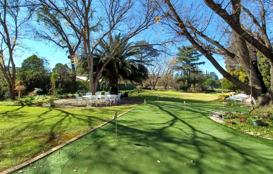 4 Bedroom Property for Sale in Vanderbijlpark SW 5 Gauteng