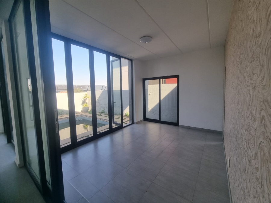 4 Bedroom Property for Sale in Craigavon Gauteng