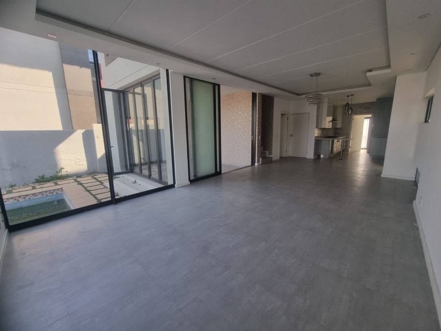 4 Bedroom Property for Sale in Craigavon Gauteng