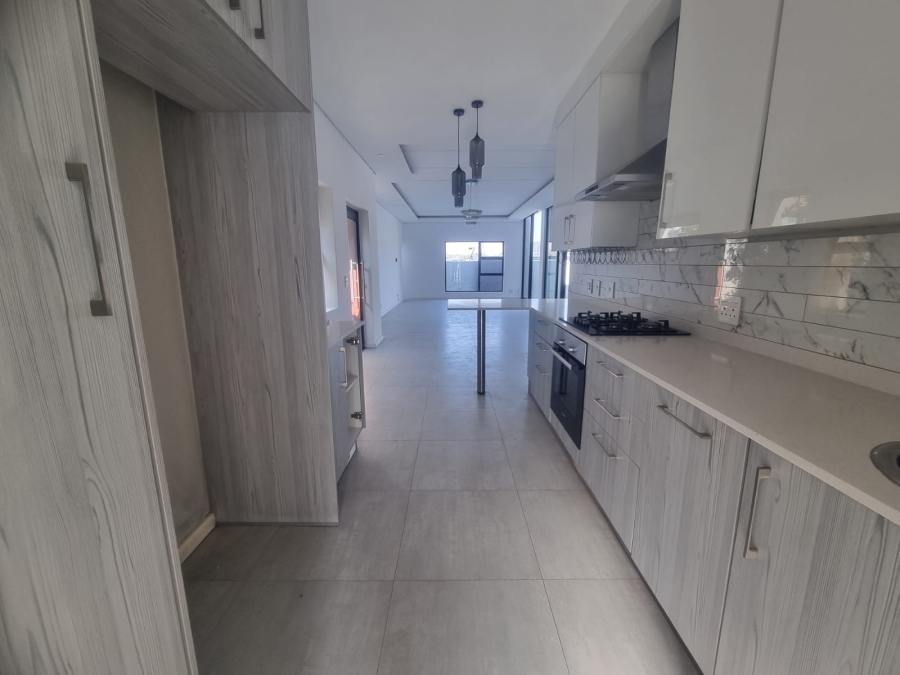 4 Bedroom Property for Sale in Craigavon Gauteng