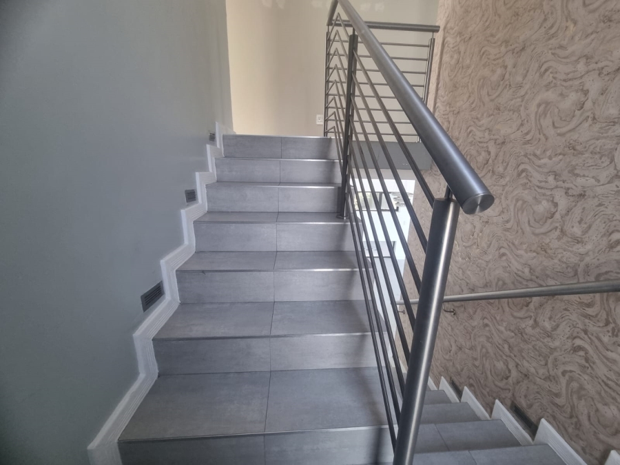 4 Bedroom Property for Sale in Craigavon Gauteng
