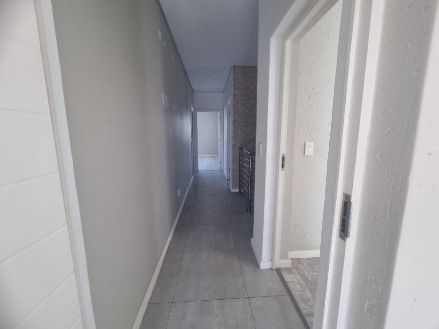 4 Bedroom Property for Sale in Craigavon Gauteng