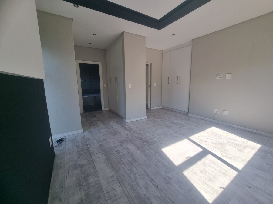 4 Bedroom Property for Sale in Craigavon Gauteng