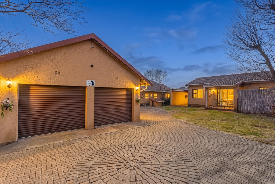 3 Bedroom Property for Sale in Croydon Gauteng