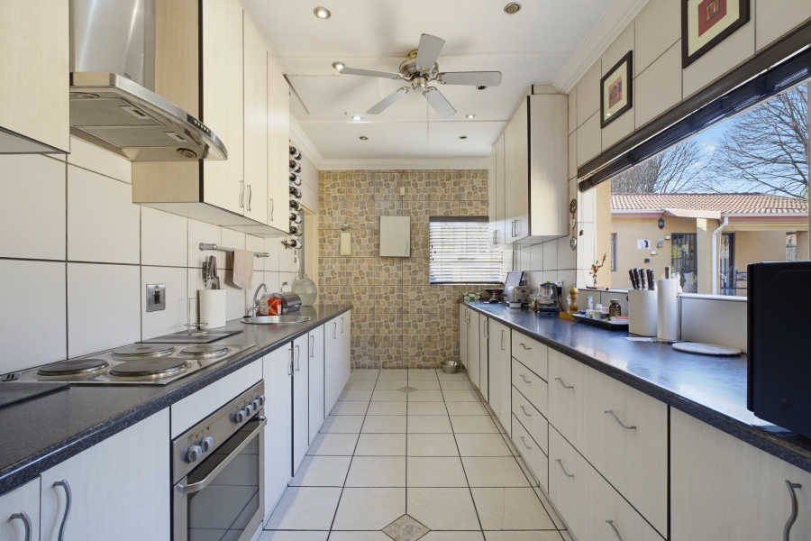 3 Bedroom Property for Sale in Croydon Gauteng