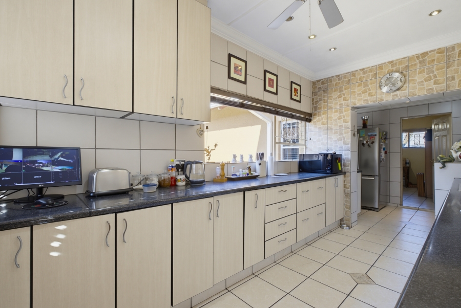 3 Bedroom Property for Sale in Croydon Gauteng