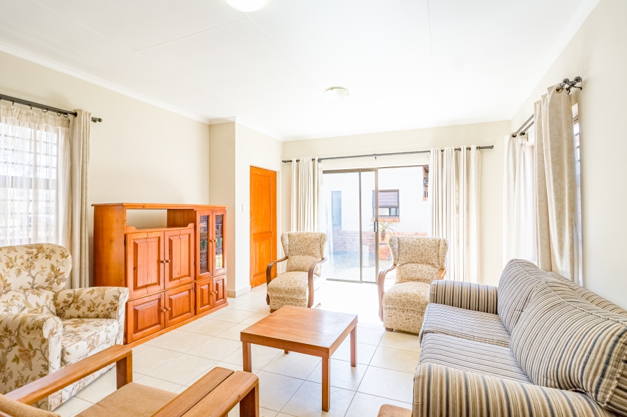 3 Bedroom Property for Sale in The Retreat Gauteng