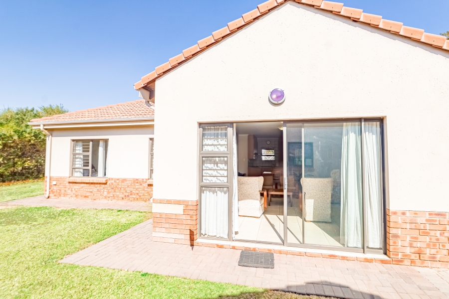 3 Bedroom Property for Sale in The Retreat Gauteng