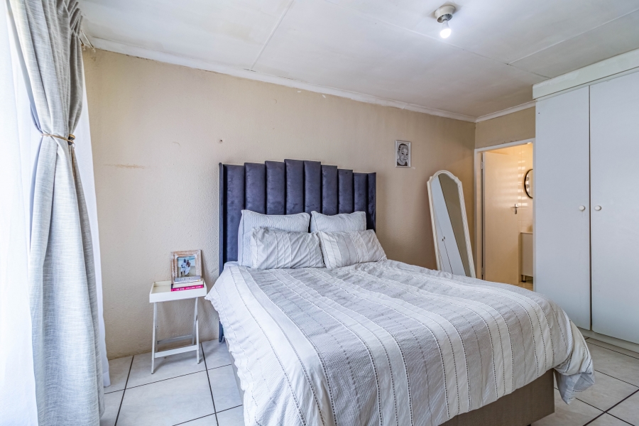 3 Bedroom Property for Sale in Ormonde Gauteng