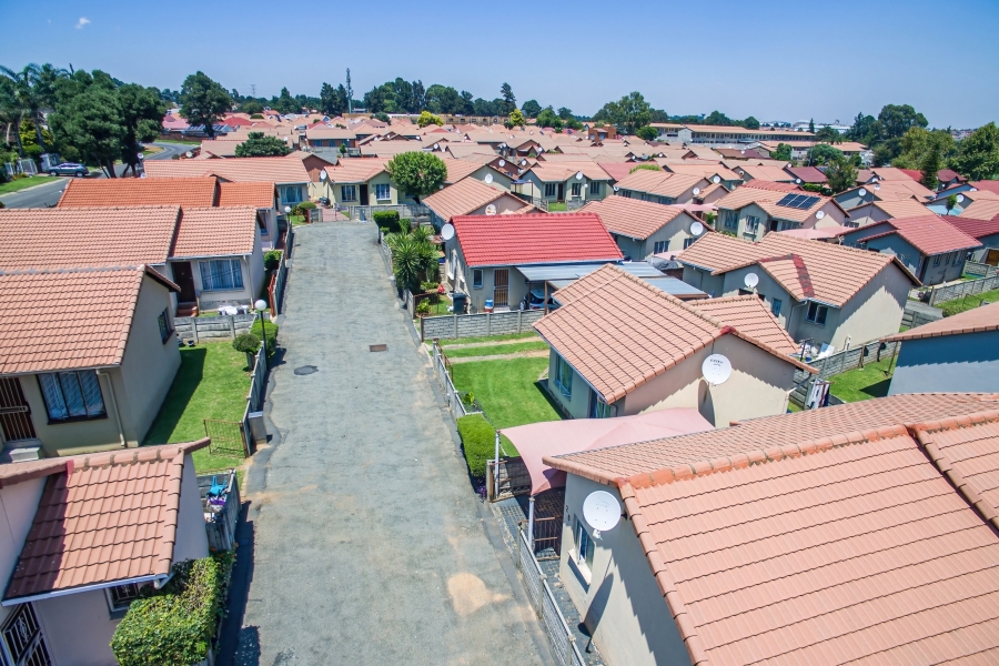 3 Bedroom Property for Sale in Ormonde Gauteng