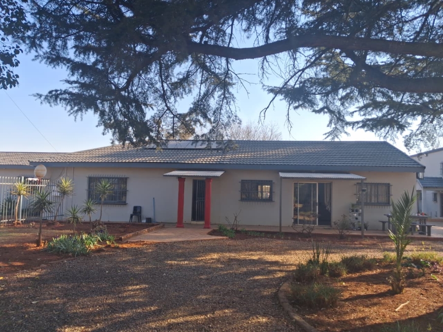 0 Bedroom Property for Sale in Raslouw Gauteng