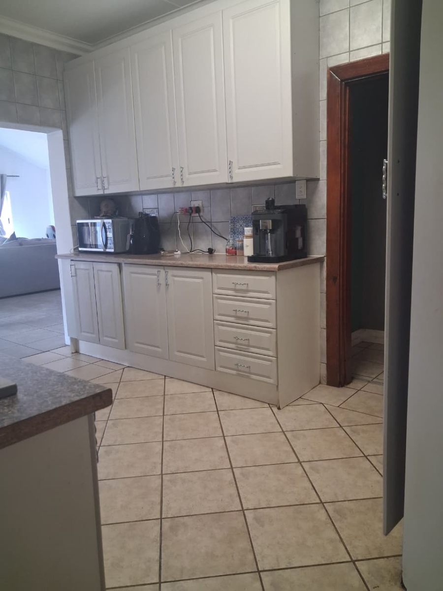 0 Bedroom Property for Sale in Raslouw Gauteng