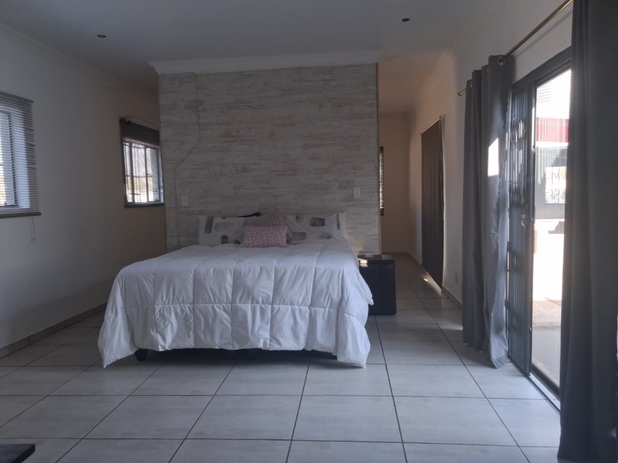 0 Bedroom Property for Sale in Raslouw Gauteng