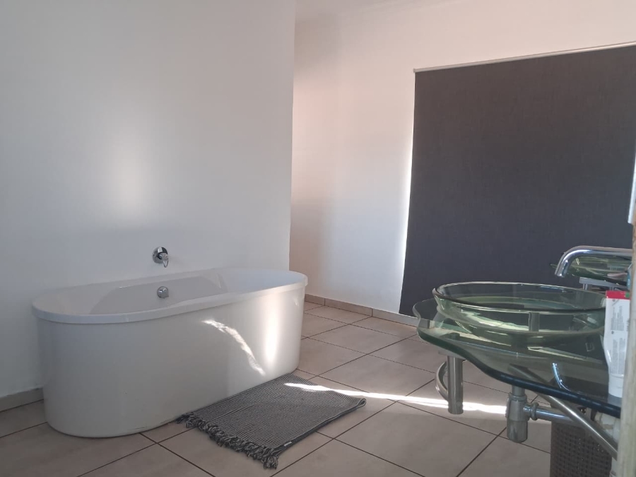 0 Bedroom Property for Sale in Raslouw Gauteng