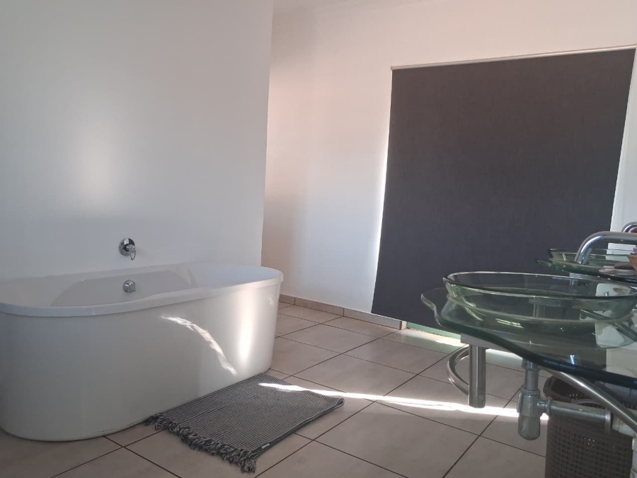 0 Bedroom Property for Sale in Raslouw Gauteng