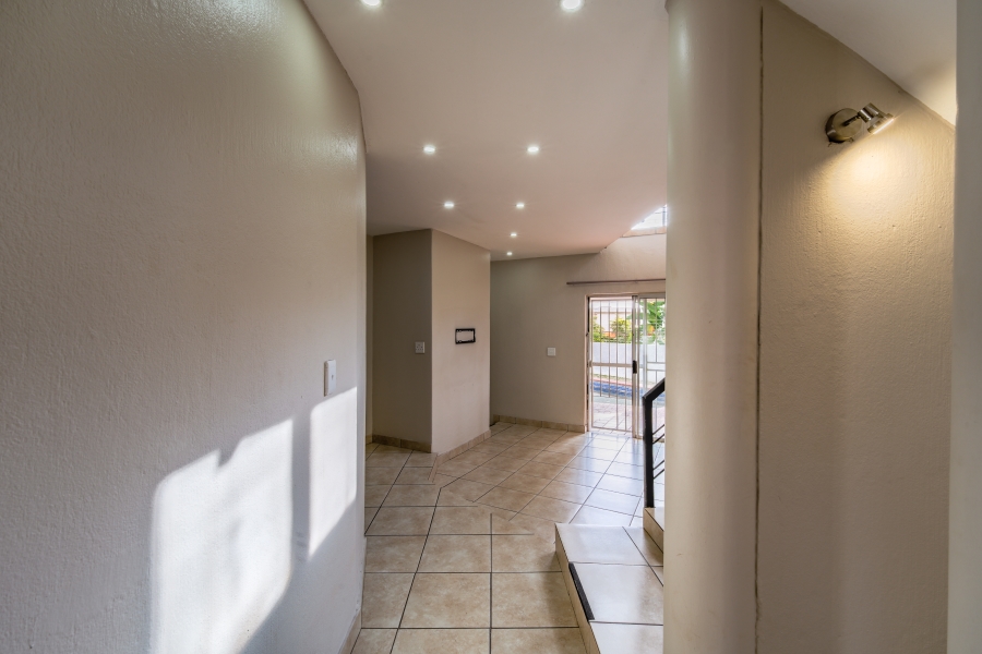 3 Bedroom Property for Sale in Moreleta Park Gauteng