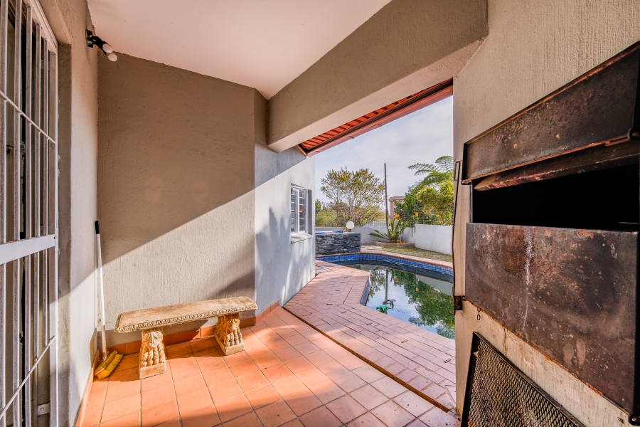 3 Bedroom Property for Sale in Moreleta Park Gauteng