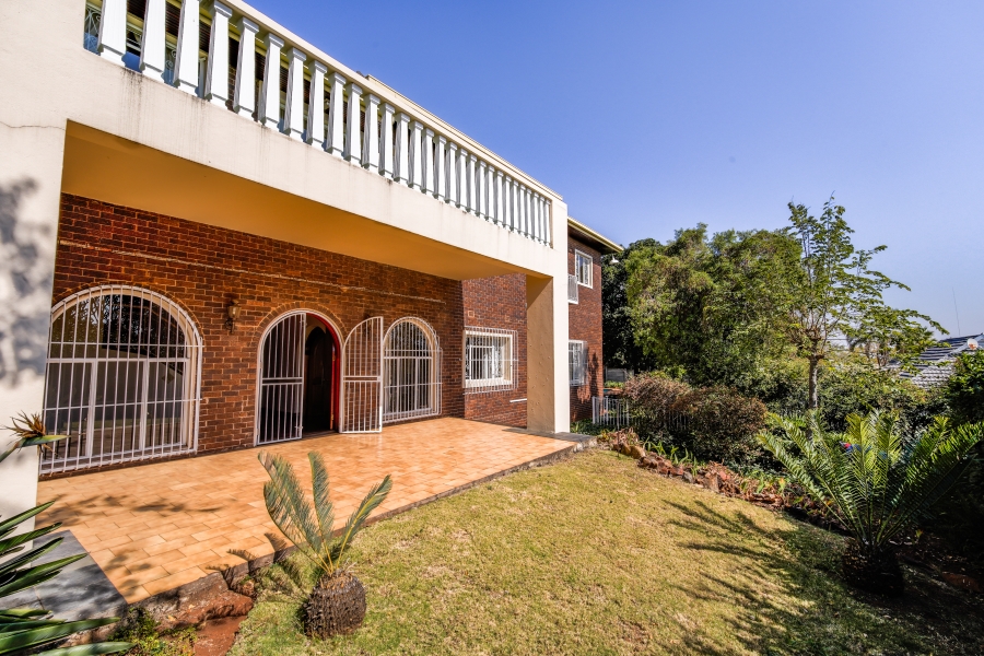 5 Bedroom Property for Sale in Muckleneuk Gauteng