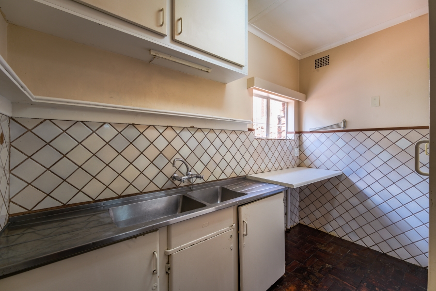 5 Bedroom Property for Sale in Muckleneuk Gauteng
