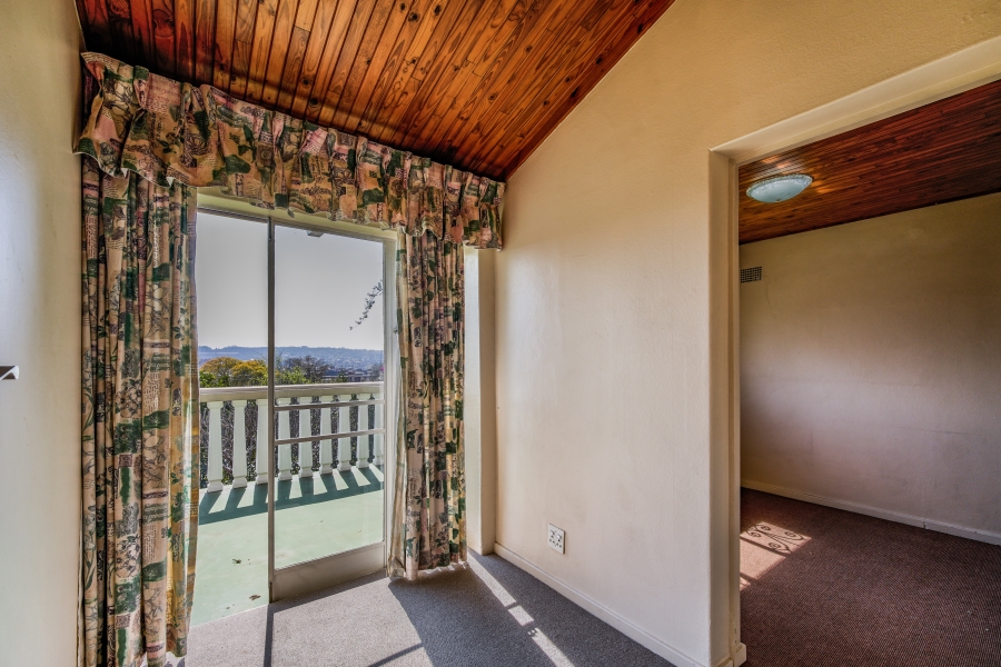 5 Bedroom Property for Sale in Muckleneuk Gauteng