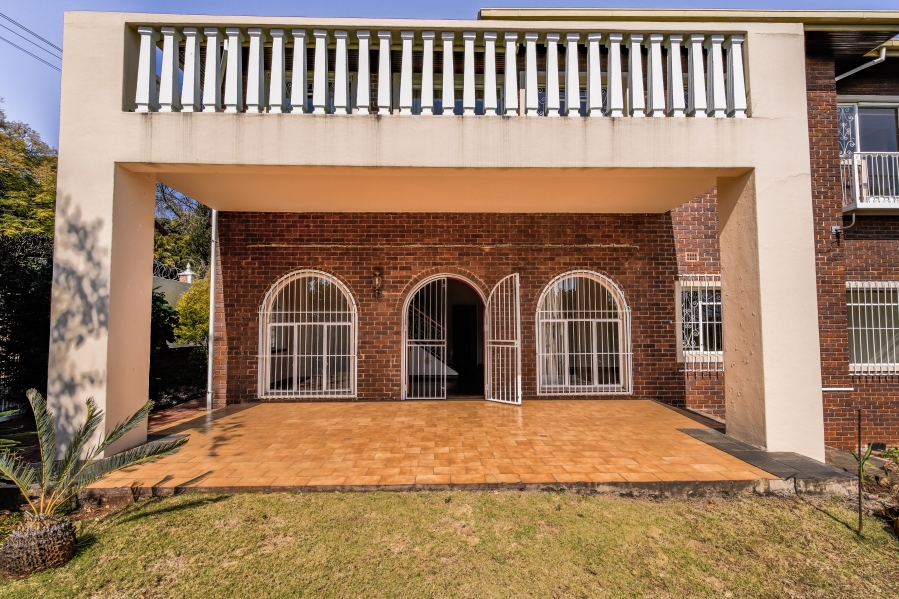 5 Bedroom Property for Sale in Muckleneuk Gauteng