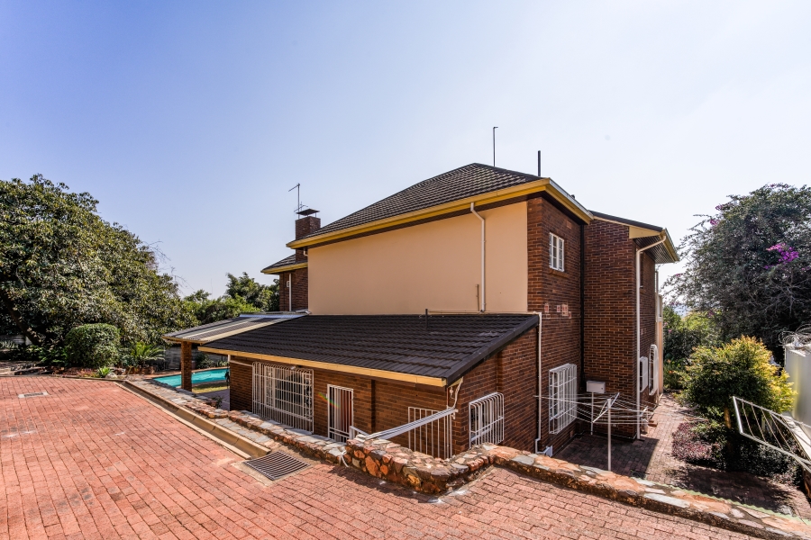 5 Bedroom Property for Sale in Muckleneuk Gauteng