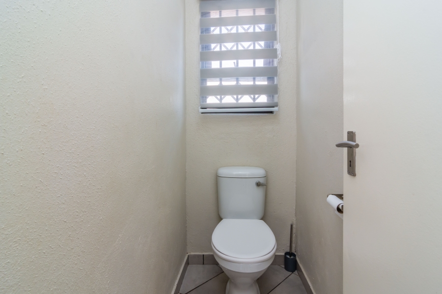 3 Bedroom Property for Sale in Wilfordon Gauteng