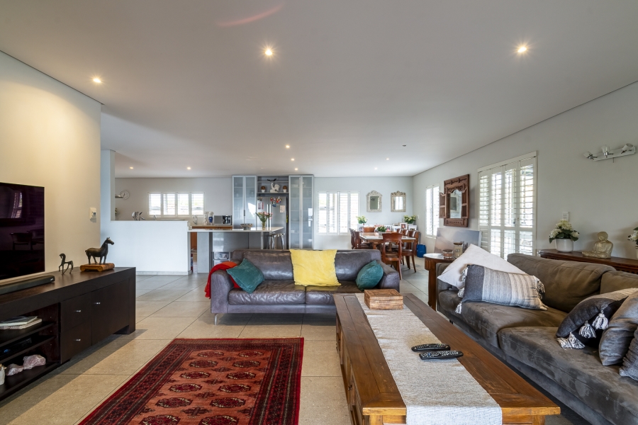 3 Bedroom Property for Sale in Groenkloof Gauteng