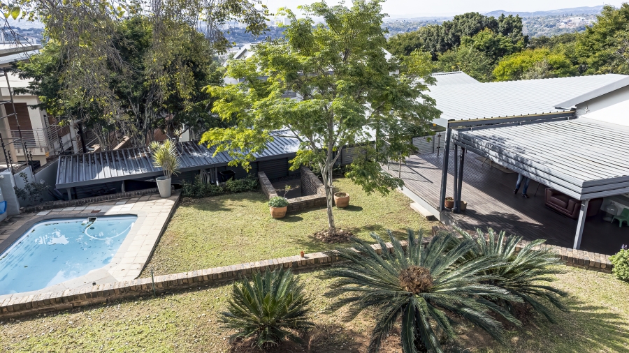 3 Bedroom Property for Sale in Groenkloof Gauteng