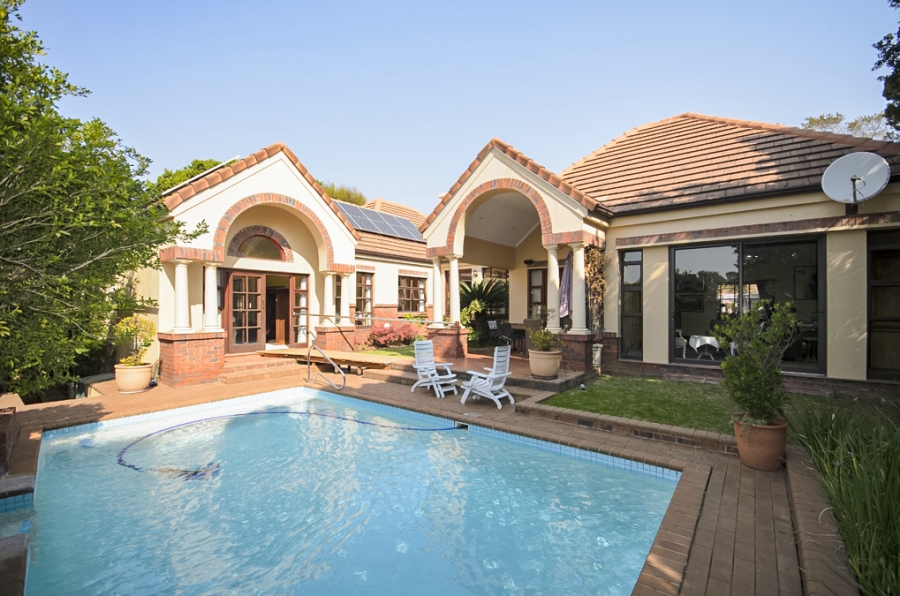 3 Bedroom Property for Sale in Bryanston Gauteng
