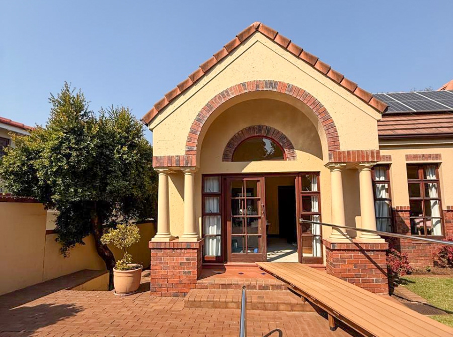 3 Bedroom Property for Sale in Bryanston Gauteng