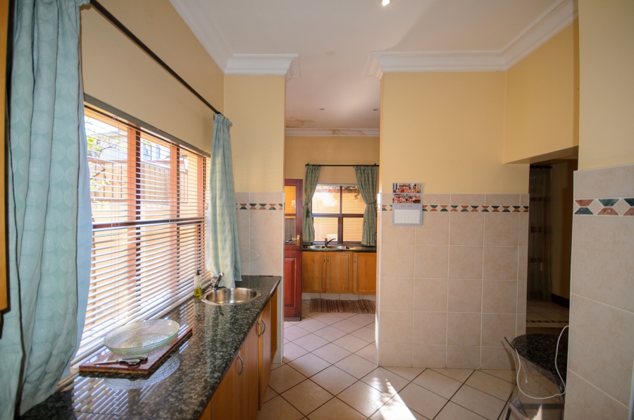 3 Bedroom Property for Sale in Bryanston Gauteng