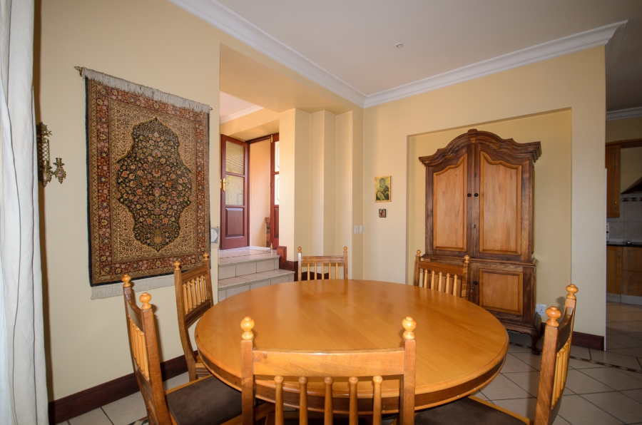 3 Bedroom Property for Sale in Bryanston Gauteng